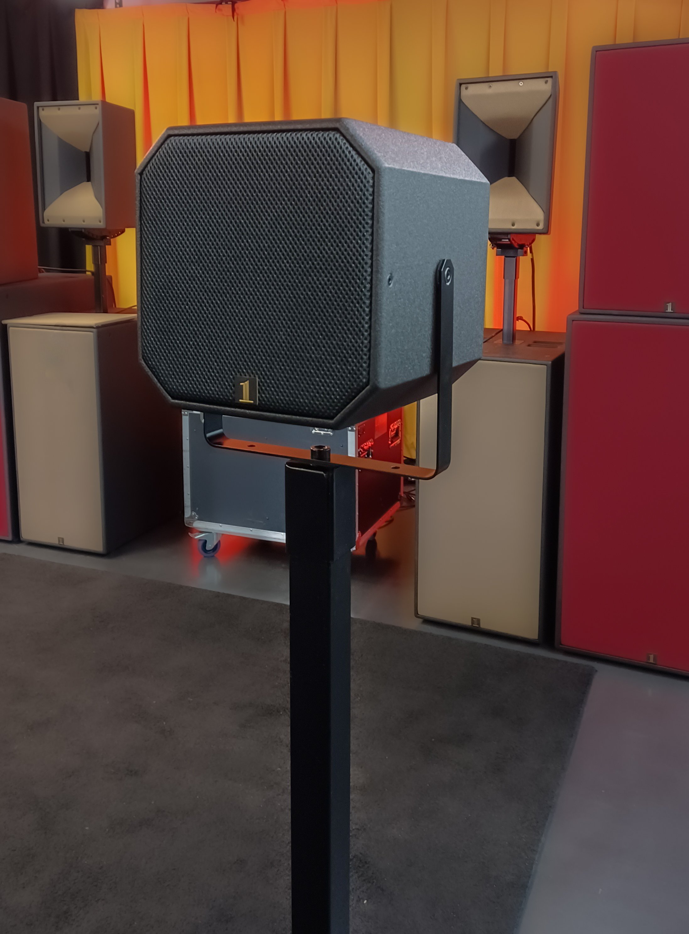 C-Clamps — 1 SOUND